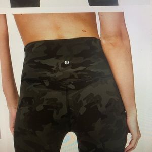 ✨Lululemon Align Crop 21” Green Camo✨